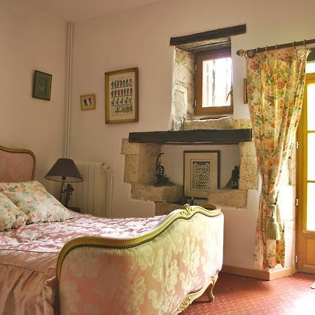 Bed and Breakfast Chez Mamie Et Papi Puynormand Exterior foto