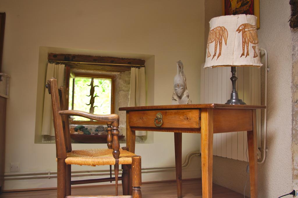 Bed and Breakfast Chez Mamie Et Papi Puynormand Exterior foto